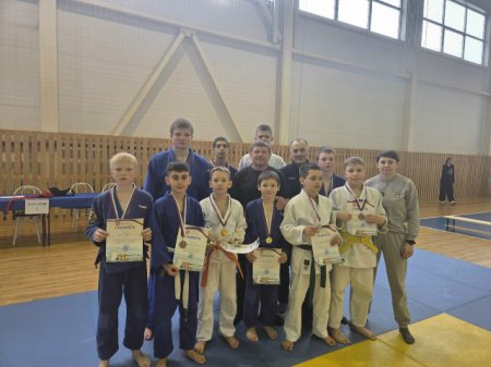 ����������  �� ������ �����