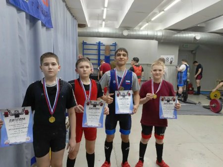 ����� ������